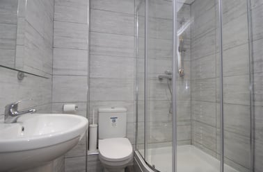 Belgrave Lane, Mutley, Plymouth - Image 3